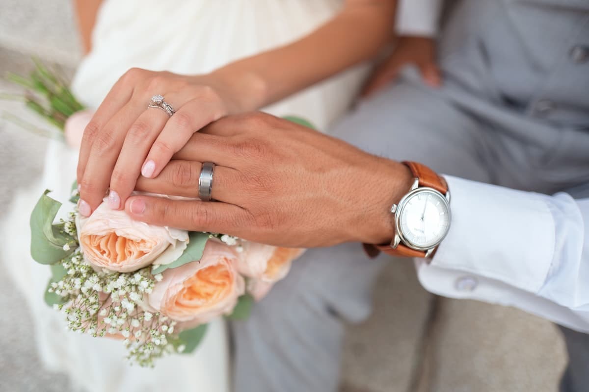 Wedding rings and flowers